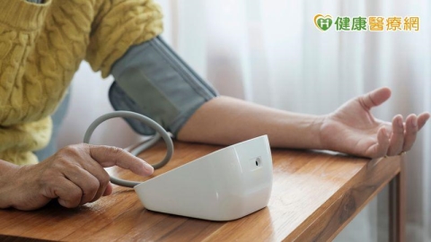 低鹽不等於無鹽!血壓線要穩「這樣做」才能守護心健康