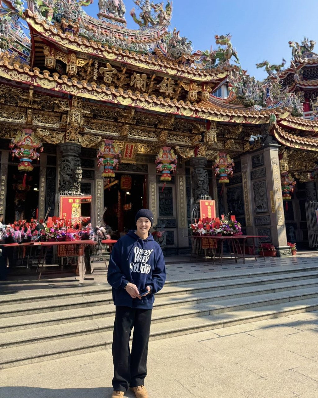 黃文星《好運來》殺青曬近況！突上傳「高樓吊窗」折腰照嚇全網 他急回「7字」訴真相