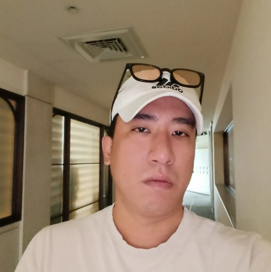 伍思凱獨子醜聞不斷！遭控「當伸手牌」借錢不還…狂盧要「三人行」慘被拒