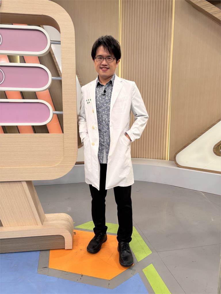 潘若迪過年活動量驟減久坐追劇！身體毛病容易被放大