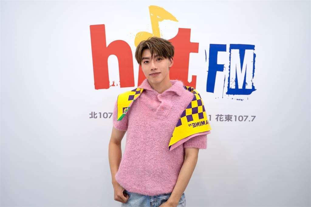 快新聞／超敬業！黃文廷「上吐下瀉」帶病熱跳〈黏踢踢〉　寵粉戀愛感爆表