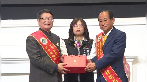 台灣區觀光協會聯合會舉行第九屆第十屆總會長交接典禮