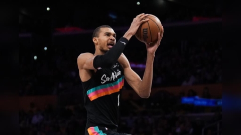 NBA(影)／「斑馬」大殺四方！26分鐘狂轟40分！支手拆解殘破陣容湖人