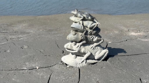 日月潭水情拉警報！　水位降約3公尺「九蛙全露」