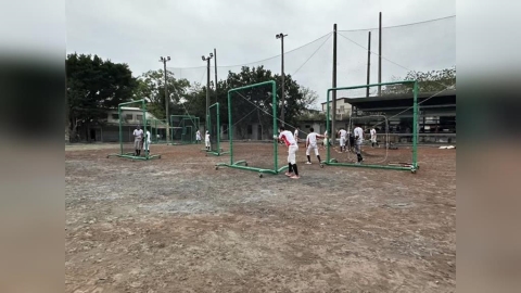 棒球／災後愛心不間斷！球芽基金捐器材、供物資幫助花蓮光復國中災後重建