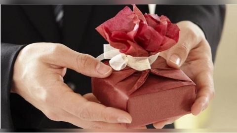 情人節送禮11大禁忌 民俗專家提醒:「娃娃」再可愛也別送!