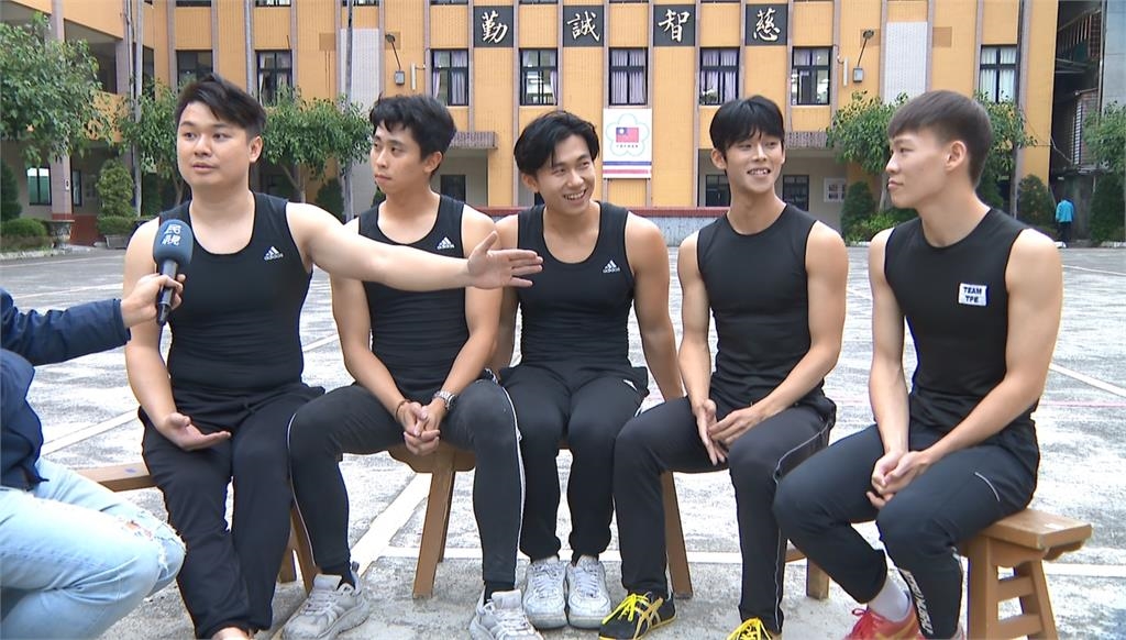 基隆雜技團「撼動H.D.A」高難度表演　成員挑高顏值小鮮肉