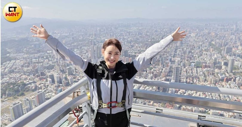 台北101在賈永婕擔任董事長後，因與知名攀岩家Alex合作聲名大噪，沒想到承攬台北101保全工作的竟是驚傳欠薪的嘉賀保全。（圖／黃耀徵攝）