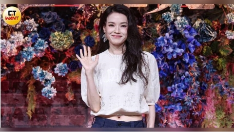 女神也會手滑？舒淇飛機上弄丟耳機盒急發文　自曝一年掉3次