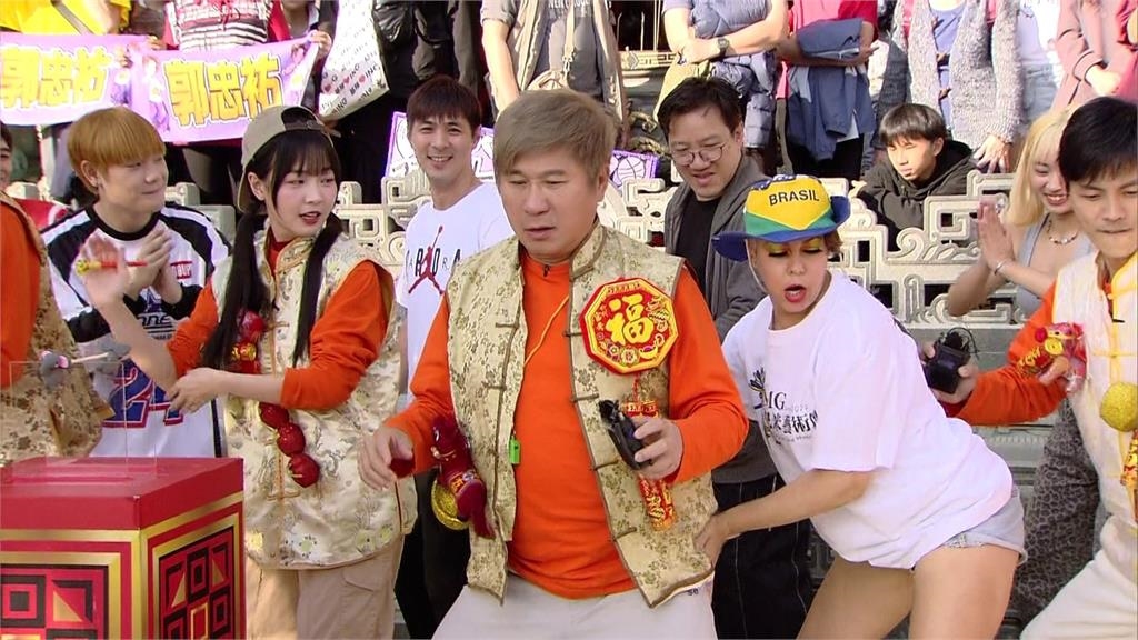 胡瓜攜阿翔挑戰國劇版破氣球！讓鄉親媽媽心花怒放