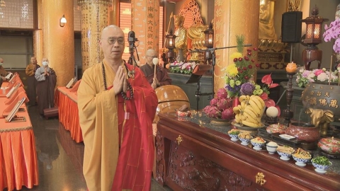 "台版吳哥窟"台南楠西萬佛寺圍爐氣氛溫馨 法會祈和平