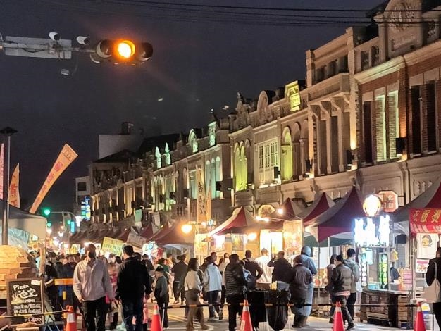 快新聞／年貨大街不只台北有！「這縣市」狂吸28萬人次參觀　營業金額曝光