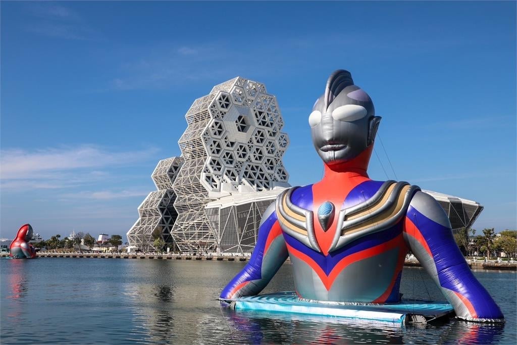 快新聞／初三曬青春！陳其邁翻雄中嫩照　私藏「邁邁版」牛肉麵首度曝光