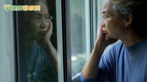 長者過年焦慮很常見　醫師教你健康心態迎新年
