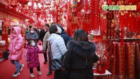 過年狂歡後門診爆滿！醫揭「2大隱形傷害」別輕忽