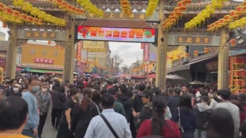 全台最強老街「年破2200萬人次」！狠甩其它老街「人潮塞爆」網揭2原因：很好玩