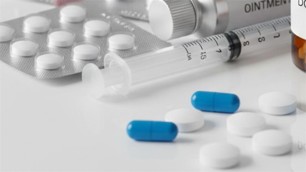 用藥配「1水果」增加副作用風險…醫師點名「這族群」需維持規律作息！