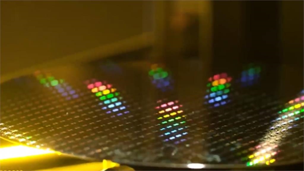 台灣「成AI浪潮主角」將付出代價？揭密2026年「斷層新世界」經濟走向！