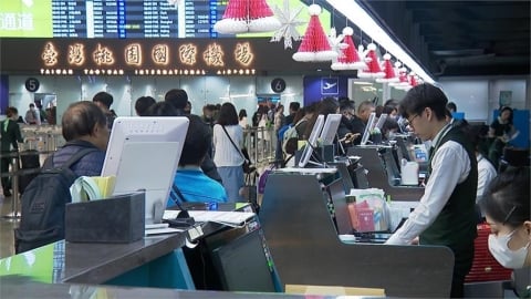 出國竟有「10秒通關大招」!全台4機場、1海港都適用 移民署全說了