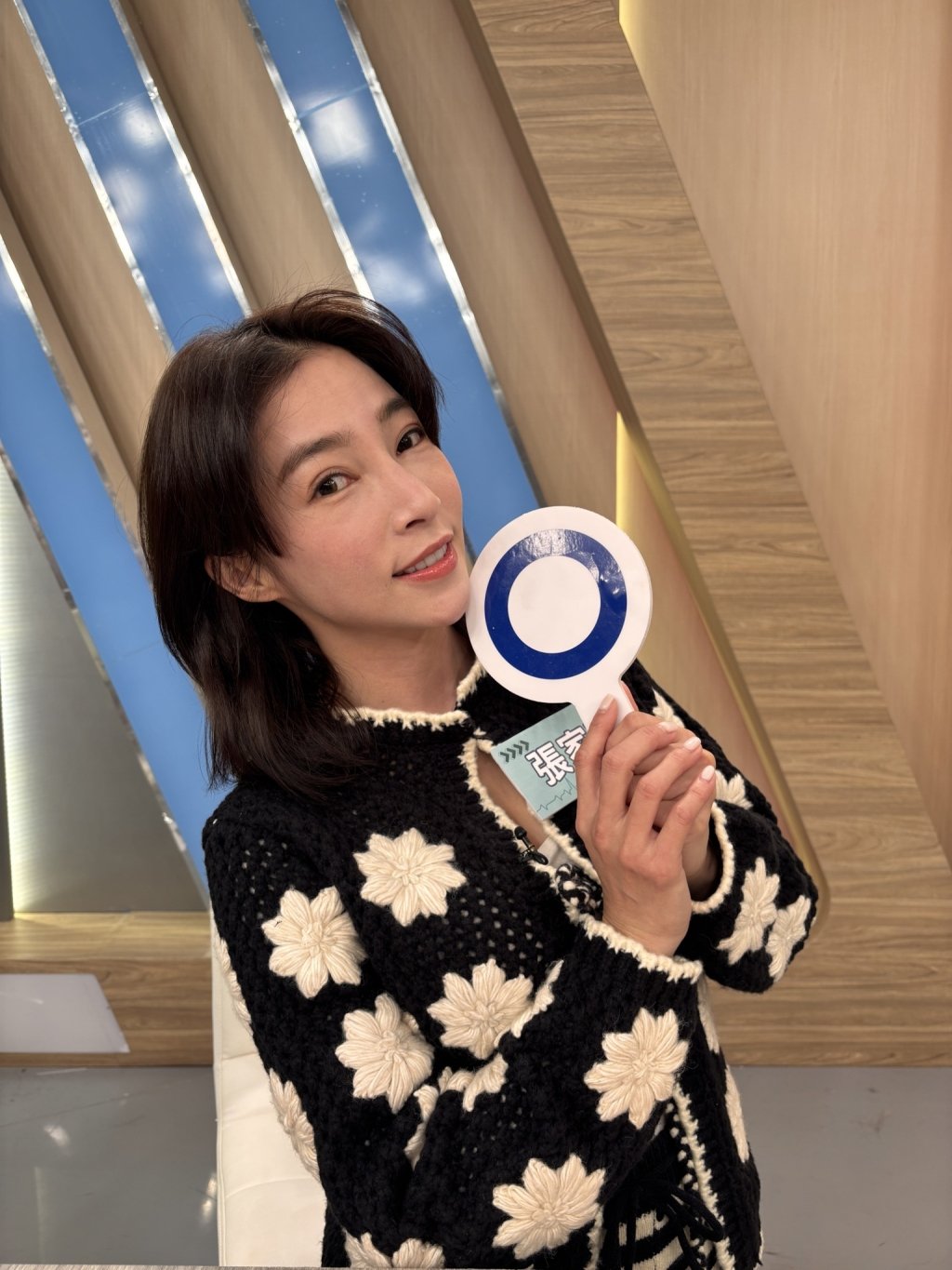 (影)／吳東諺分享肌膚狀況 沒想到白家綺偷臭「太白目」？