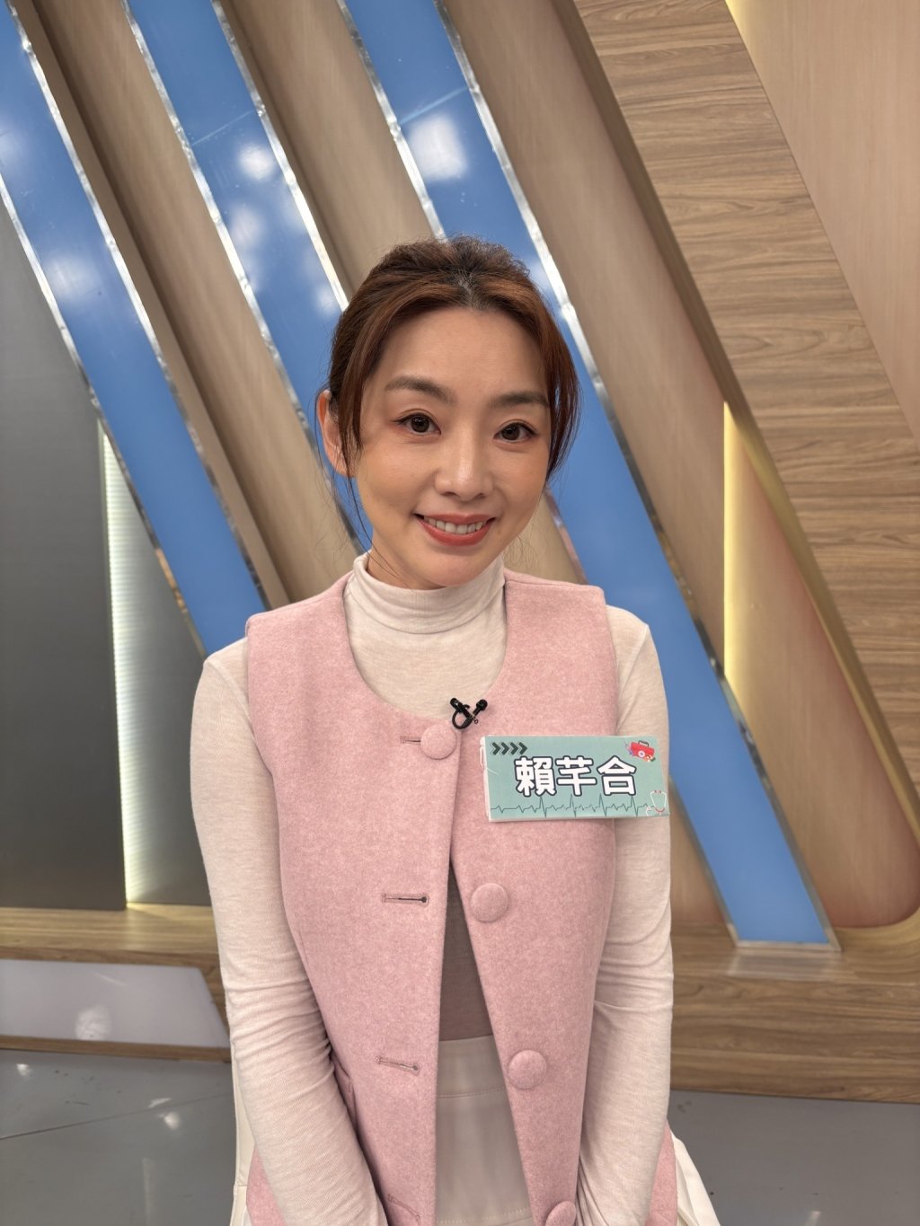 (影)／賴芊合長官邀約應酬多 白家綺抱怨「我都沒有」？