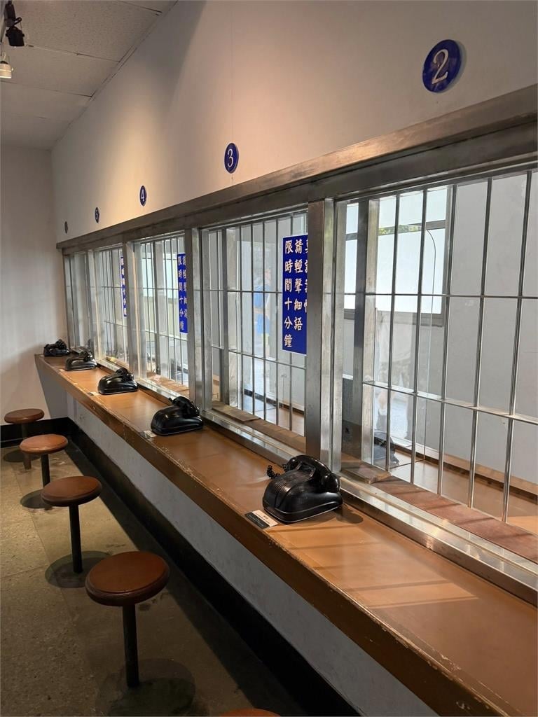 賈永婕嗆蔣中正「繼續罰坐吧」被批撕裂台灣！本人開炮「點名這人」網驚：民主油罐車