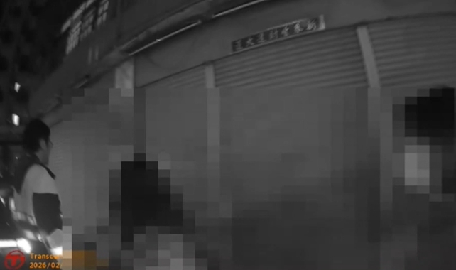 年初三刮中20萬女嚇腿軟　警人肉護鈔陪她回家