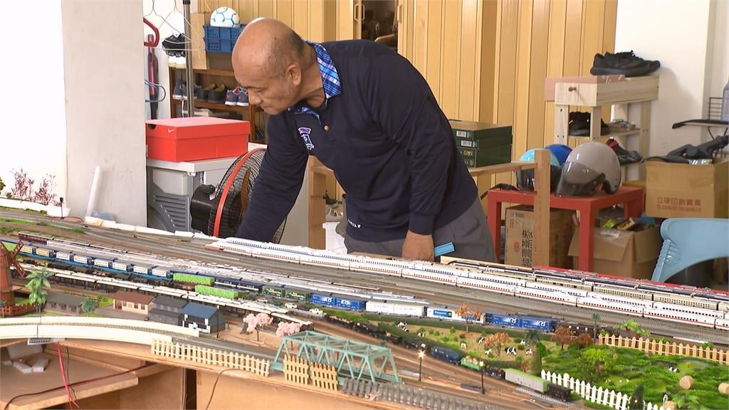 阿公疼孫打造「迷你鐵道園區」 縮小150倍巧奪天工
