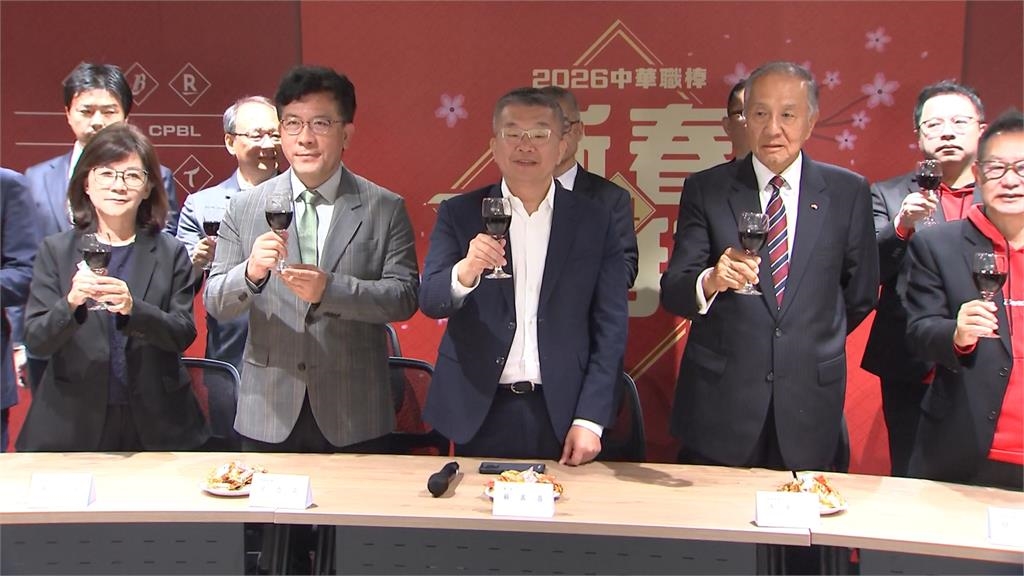 經典賽倒數! 「龍哥」左手肘受傷 蔡其昌透露傷勢狀況