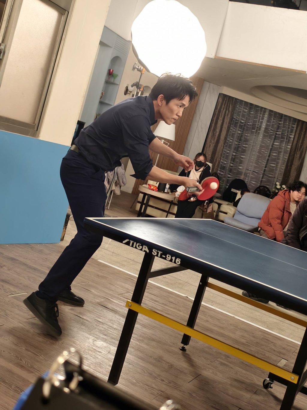 羅子惟《豆腐媽媽》演暖男學弟爆紅！戲裡揮拍PK黃尚禾 戲外隱藏身分曝：差點成桌球國手