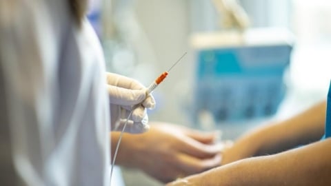 「3病毒齊發」門診塞爆！剛開學家長臉秒綠　醫：真的很可怕