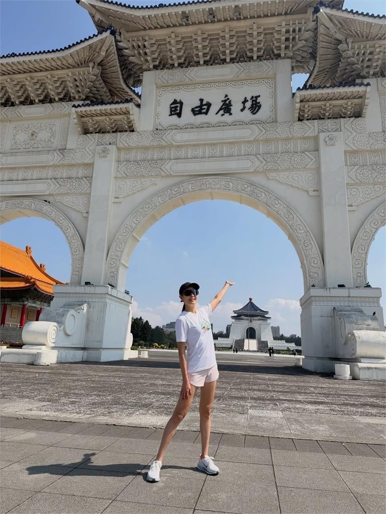 才被拱選台北市長!賈永婕再被推「出來選總統」…她深夜低調回應:你冷靜