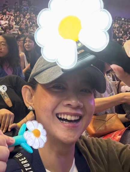 曾寶儀看GD演唱會哭了3次。（圖／翻攝自曾寶儀IG）