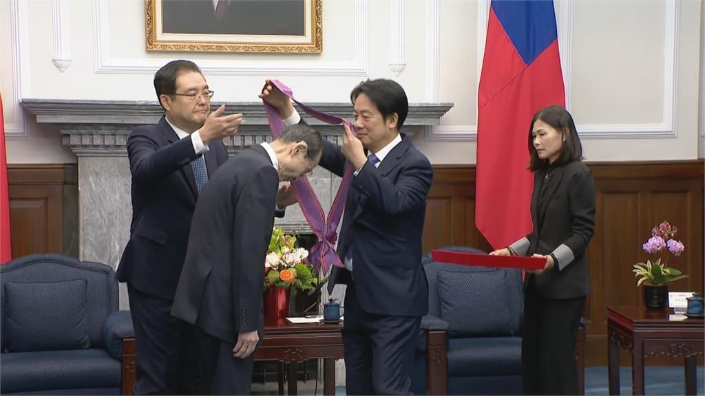 快新聞/一甲子野球魂圓夢總統府!「永遠的OH桑」王貞治獲頒一等景星勳章