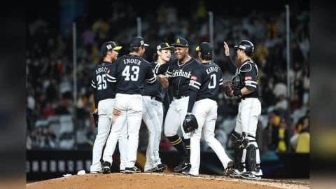 棒球／台日交流戰大巨蛋首戰湧入17560人觀賽！中信兄弟3：7不敵福岡軟銀鷹