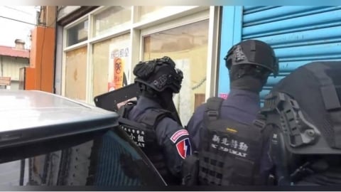 二手車行生意不好老闆竟改行當毒梟　租透天厝種6000萬大麻遭新北警瓦解