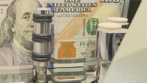 川普頻揮大刀…中國「去美元化」真相遭拆穿！美學者揭「諷刺1幕」：沒有消失