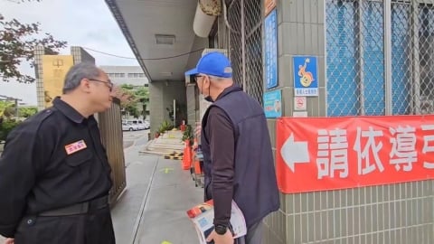 耍人？電信服務中心提早放假？民眾洽公全撲空