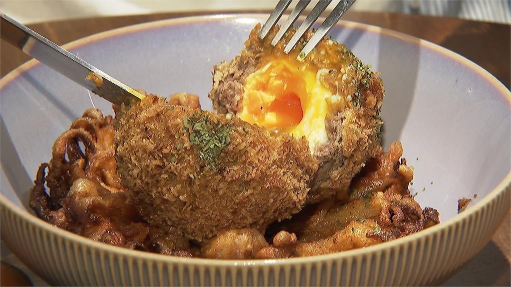 經典賽應援特餐！　美食魔法+諧音哏「吃爆對手」