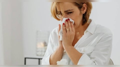 「暖暖包貼屁溝」鼻塞秒通!醫師證實揭原理:經痛、便秘也能治