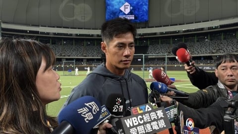 經典賽(影)/讚「費仔」揮棒很有力!陳偉殷親自餵球10分鐘就爆汗笑:變胖的徵兆