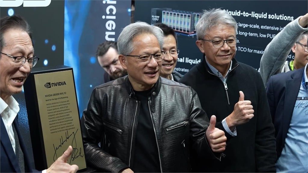 台指期夜盤重挫逾700點！專家示警「若出現1情況」：台股下週恐一次奉還