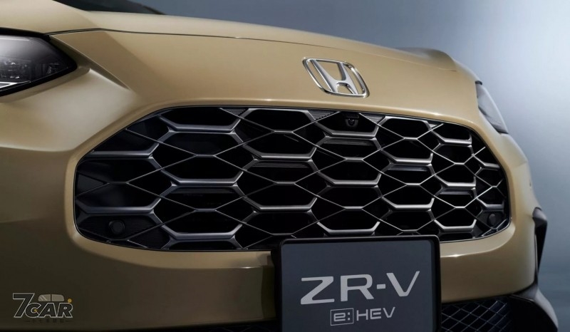 全面改採 e:HEV 油電動力，Honda ZR-V 日本小改款亮相　