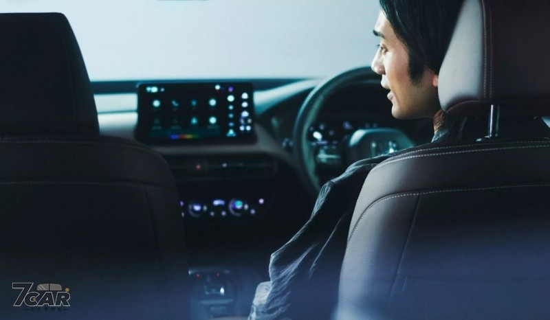 全面改採 e:HEV 油電動力，Honda ZR-V 日本小改款亮相　