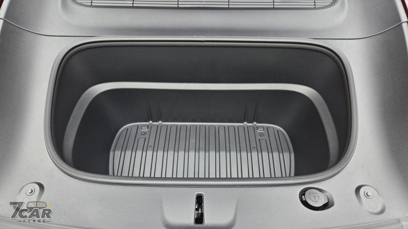 純電性能 SUV 新指標！　新款 Tesla Model Y Performance 試駕