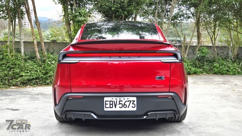 純電性能 SUV 新指標！　新款 Tesla Model Y Performance 試駕