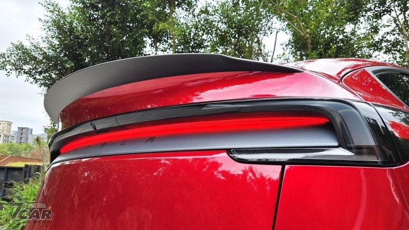 純電性能 SUV 新指標！　新款 Tesla Model Y Performance 試駕