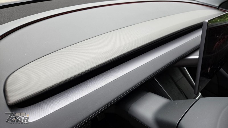 純電性能 SUV 新指標！　新款 Tesla Model Y Performance 試駕