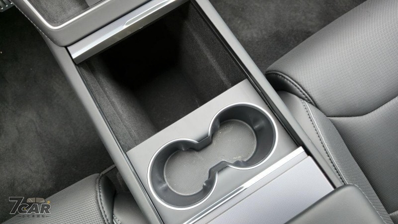 純電性能 SUV 新指標！　新款 Tesla Model Y Performance 試駕