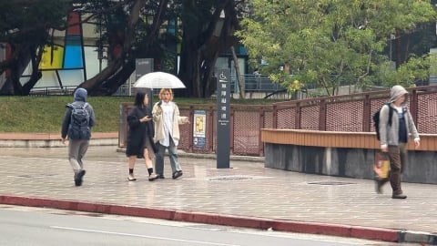 228連假天氣「3天都不同」!專家示警「到哪都得帶雨具」想放晴要等到這天